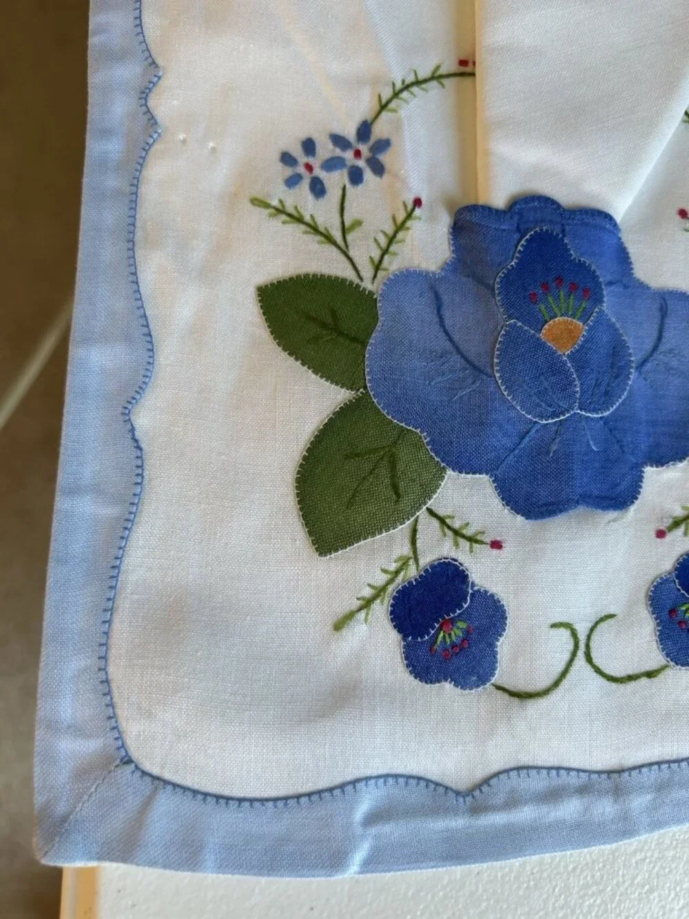 5 Vintage Madeira Applique Placemats w Matching Napkins Cotton NOS Blue White
